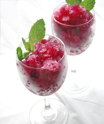 Món đá bào hấp dẫn từ trà Hibiscus 18 Món đá bào hấp dẫn từ trà Hibiscus 18