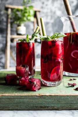 Trà thanh mát từ Hibiscus, sả, húng tây, hòa quyện cùng mật ong ngọt ngào 9 Trà thanh mát từ Hibiscus, sả, húng tây, hòa quyện cùng mật ong ngọt ngào 9