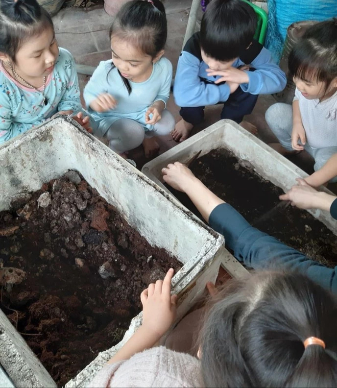 [Nhật kí Cuộc thi 2020] Hoạt động Thiết kế Lì xì Hạt giống tại trường Mầm non Mặt trời Bé Con 9