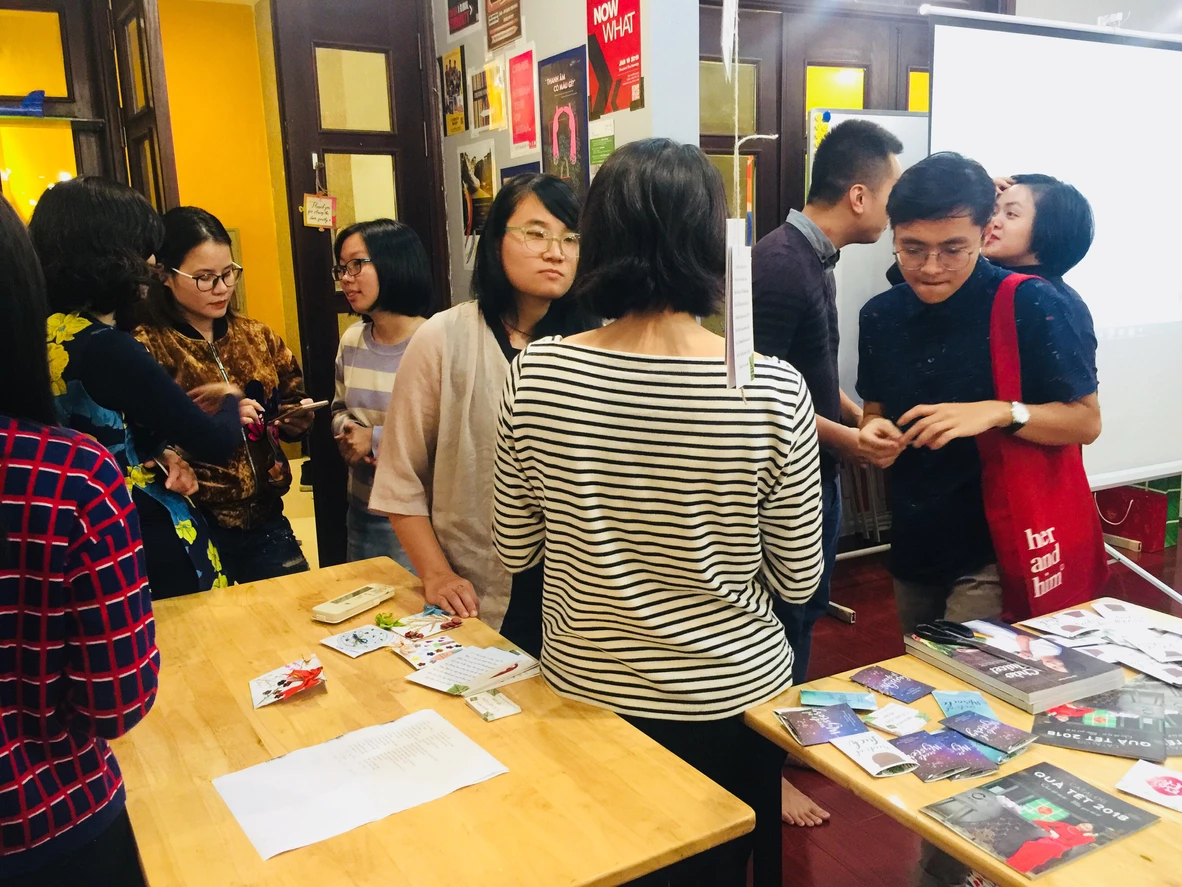 Buổi trò chuyện: Lì xì hạt giống và chuyện Lì xì đầu năm 9 Buổi trò chuyện: Lì xì hạt giống và chuyện Lì xì đầu năm 9