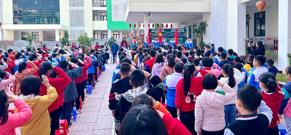 Chương trình Tết trồng cây “Lì xì hạt giống” của Trường Tiểu học Ngô Sĩ Liên, TP. Bắc Giang Xuân Quý Mão 2023 2 Chương trình Tết trồng cây “Lì xì hạt giống” của Trường Tiểu học Ngô Sĩ Liên, TP. Bắc Giang Xuân Quý Mão 2023 2