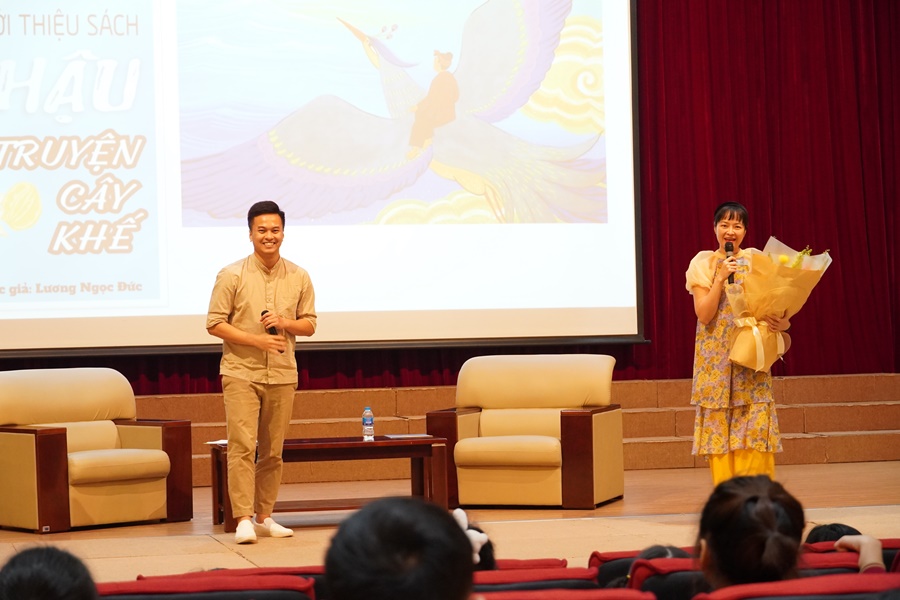 Tọa đàm về sách cùng học sinh Vinschool the Harmony tại tuần lễ sách 2022 4 Tọa đàm về sách cùng học sinh Vinschool the Harmony tại tuần lễ sách 2022 4