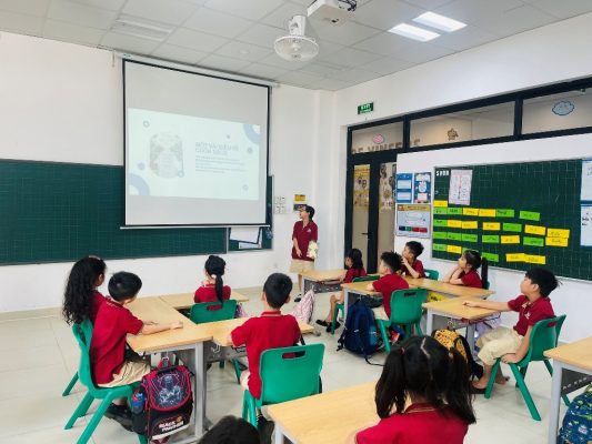 Sách của Trao Xuất bản được chọn là tài liệu đọc cho tất cả học sinh Trường Vinschool Greenbay 18 Sách của Trao Xuất bản được chọn là tài liệu đọc cho tất cả học sinh Trường Vinschool Greenbay 18