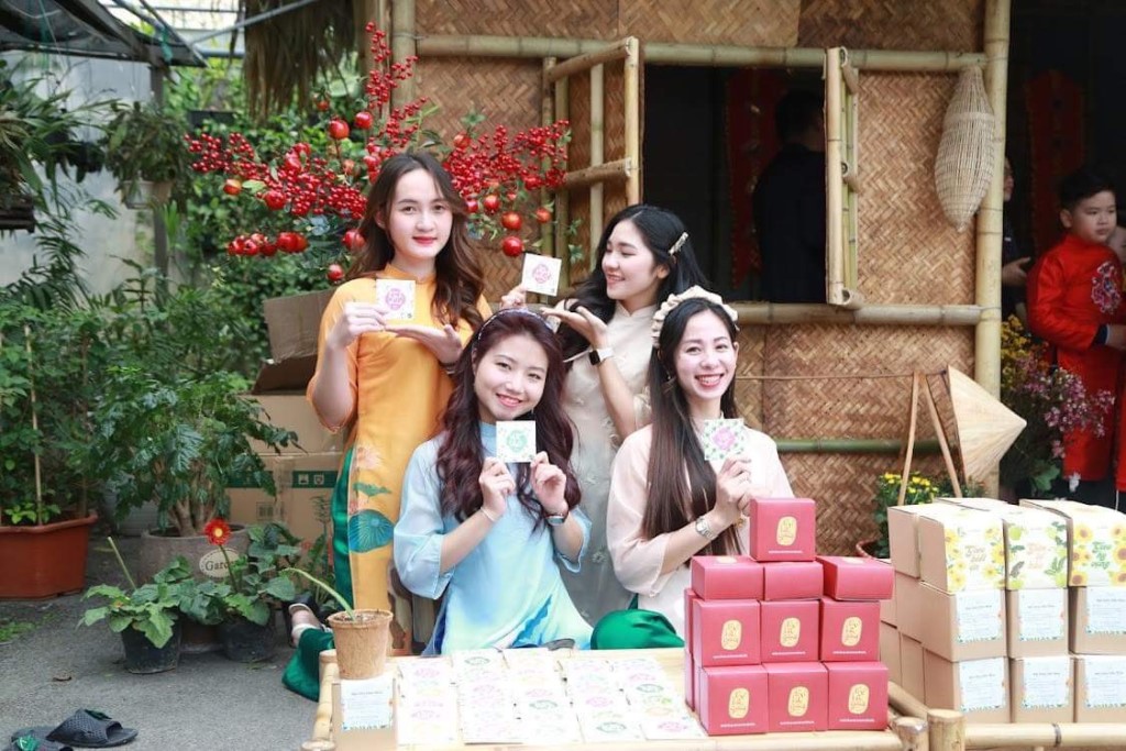 [Hà Nội] - Gian hàng Lì xì Hạt giống siêu đáng yêu tại trường Xanh Tuệ Đức 3