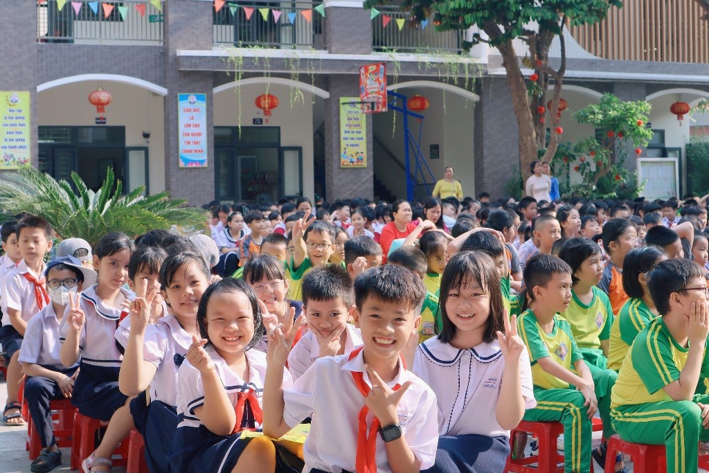 Gieo là nhà tài trợ bạc cho "School Tour 2024: Những dấu chân xanh" của Green Building Vietnam 1
