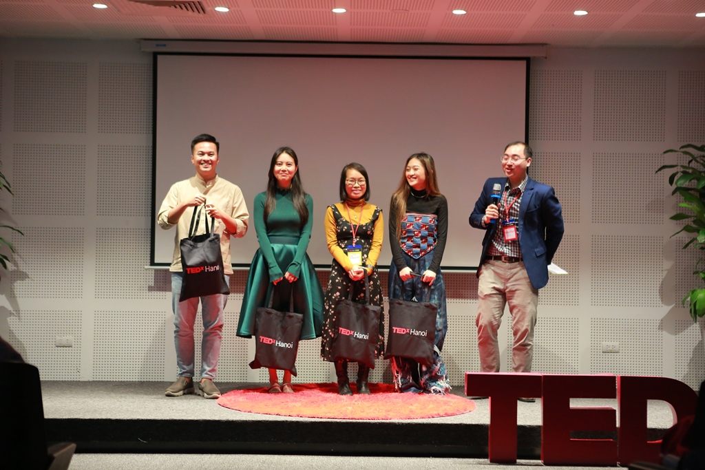 (Video) "Cách tốt nhất để bảo vệ môi trường là không làm gì cả" - Bài phát biểu Tedx của Đồng sáng lập Trao 4