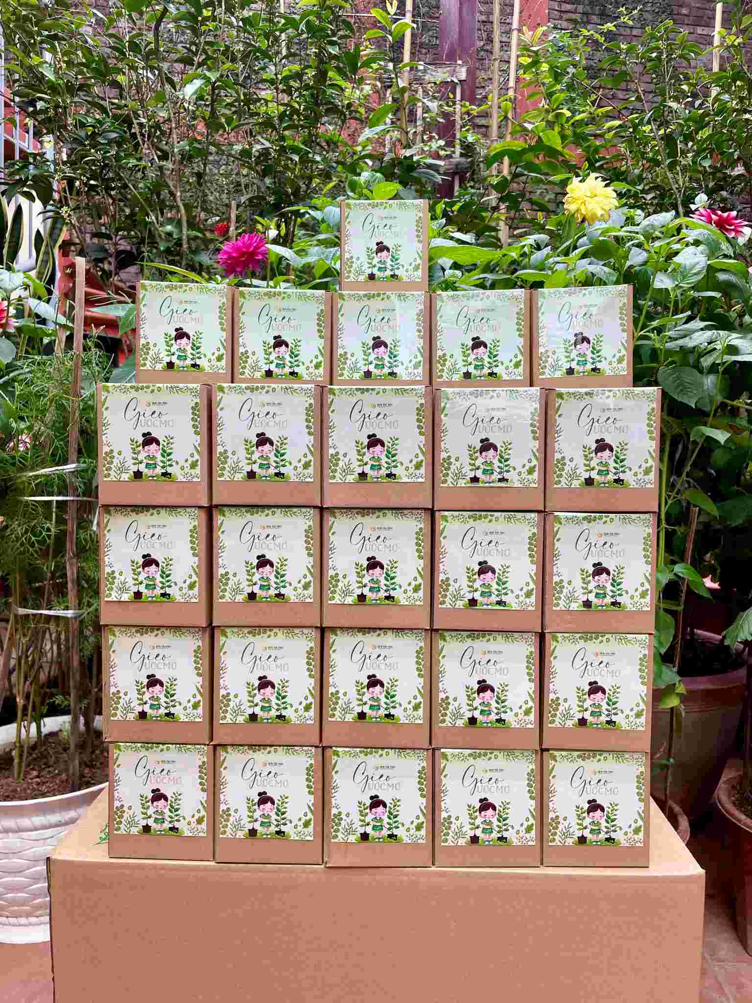 Quà tặng hạt giống của Gieo trong ngày phụ nữ ở Sen Tài Thu 2 Quà tặng hạt giống của Gieo trong ngày phụ nữ ở Sen Tài Thu 2