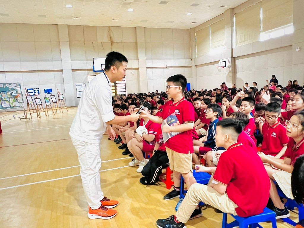 Tuần lễ sách cùng Trao Books 10