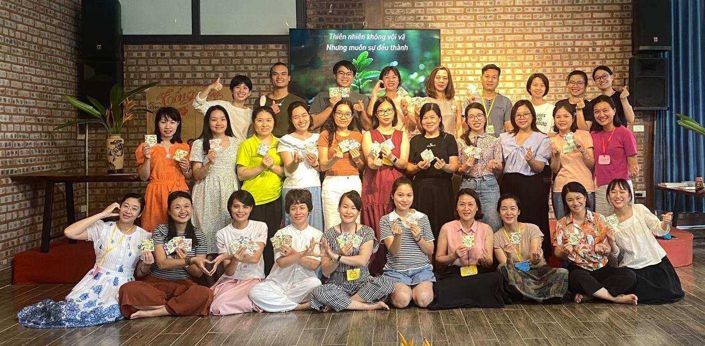 Gieo gửi tặng hạt cho các thầy cô ở Trường học Hạnh phúc 6 Gieo gửi tặng hạt cho các thầy cô ở Trường học Hạnh phúc 6