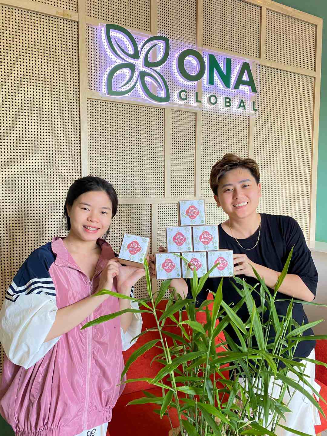 Bộ kit gieo hạt đậu đỏ xuất hiện trong dịp lễ Thất Tịch ở Cỏ Cây Hoa Lá 11