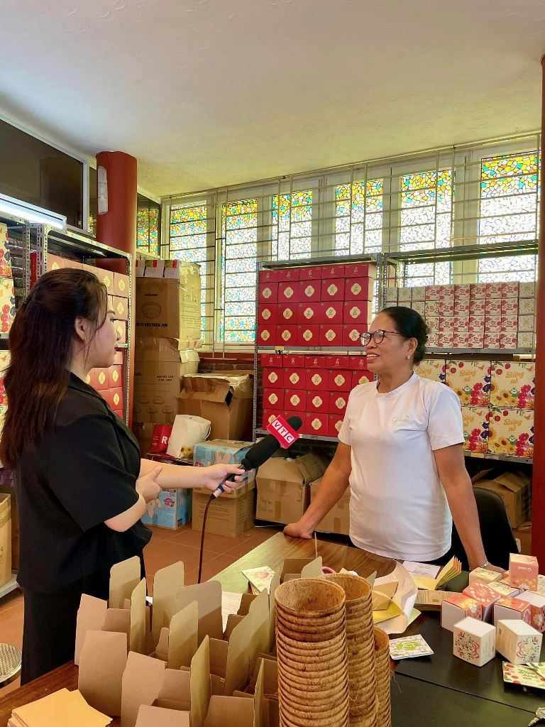 (Video) Câu chuyện ngày mới VTC10 | Gieo và điều kỳ diệu từ hạt giống 8