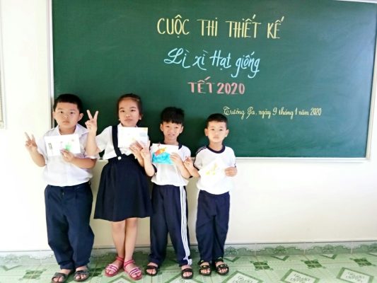Báo Giáo dục và Thời đại: Trường Sa: Các em nhỏ háo hức lần đầu tặng Lì xì Hạt giống cho bố mẹ 1