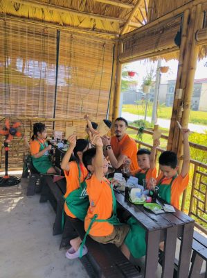 Cùng các bé gieo hạt diệu kỳ tại Happy Experience - Quảng Trị 5 Cùng các bé gieo hạt diệu kỳ tại Happy Experience - Quảng Trị 5